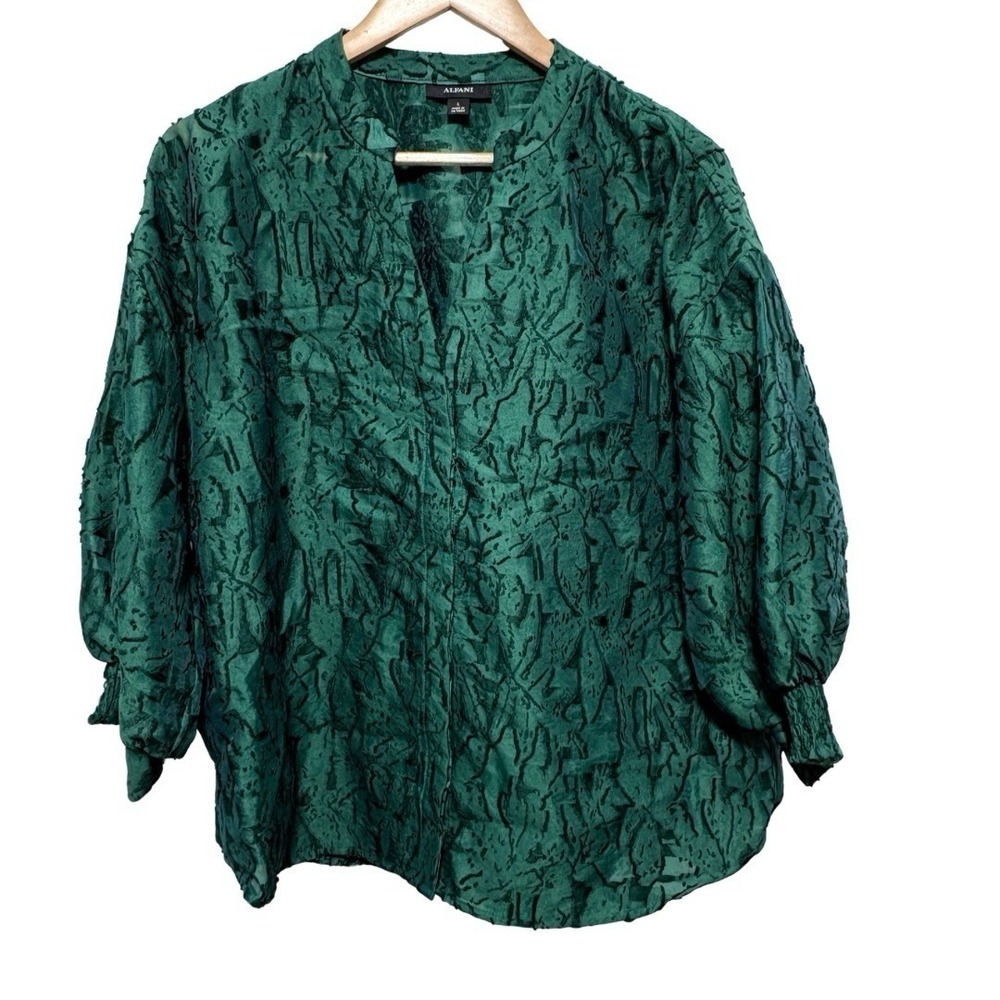 Alfani Blouse Womens L Emerald Green Balloon Sleeve Button Front Textured Top